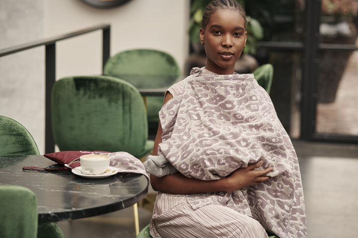 Lemej Amsterdam - Organic Cotton Feeding Shawl