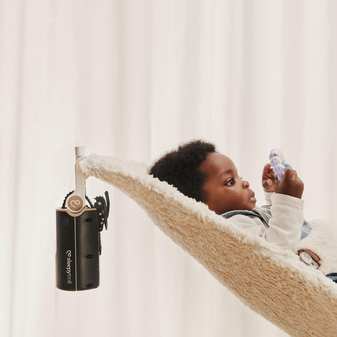 كرسي هزاز للأطفال فاخر Gen2