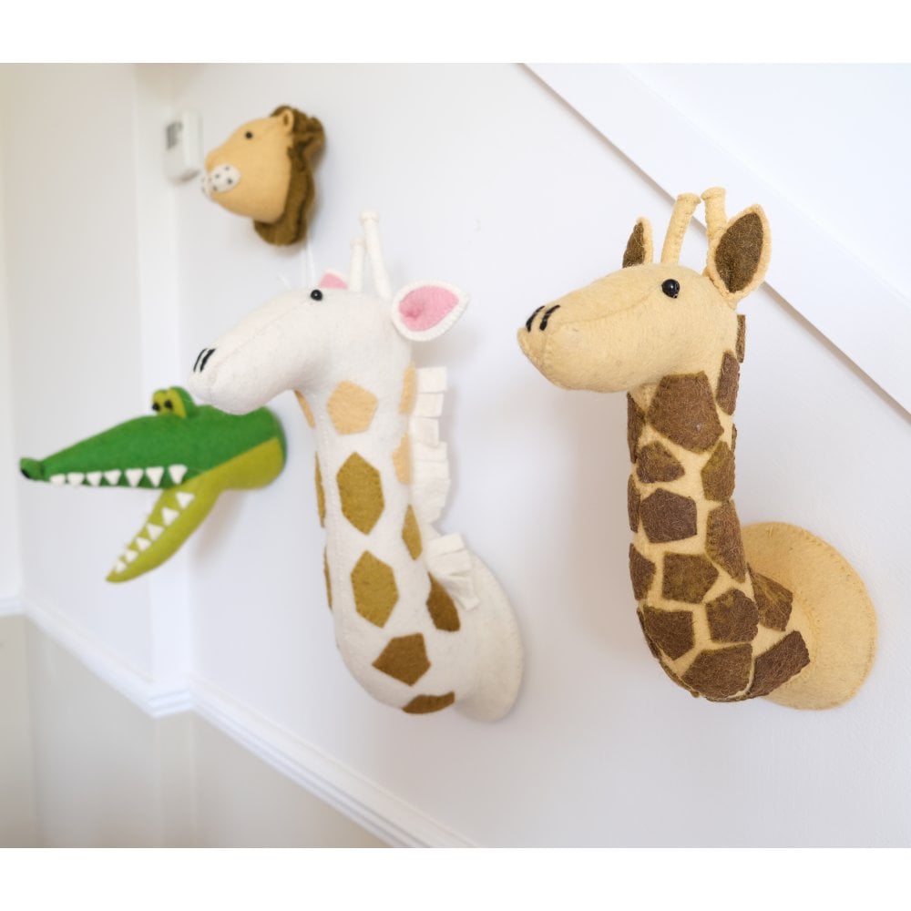 Fiona Walker Giraffe Head with Tonal Spots - Semi  - Hola BB